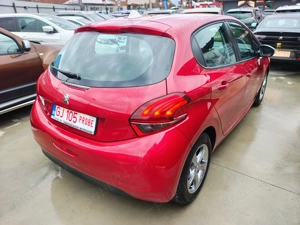 Peugeot 208 PureTech 68 Like - imagine 3