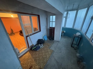 Apartament 3 camere zona Far - imagine 9