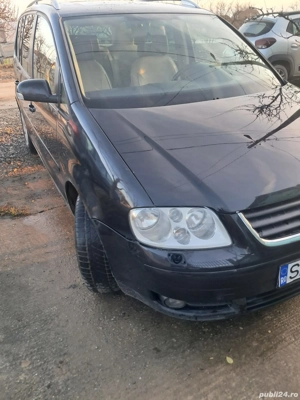 Volkswagen touran  - imagine 2