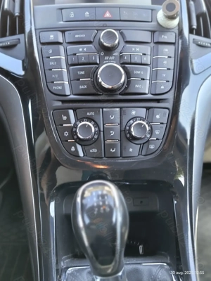 Vand Opel Astra J Combi Diesel 136CP, 250600km, 2014 - imagine 4