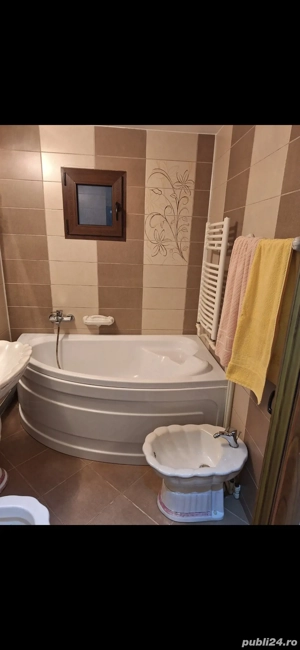 IANCA-De vânzare apartament cu 3 camere, foarte spațios, 80 mp, etaj 1 - imagine 2