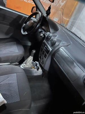MCV 1.6 16valve 5 locuri - imagine 4