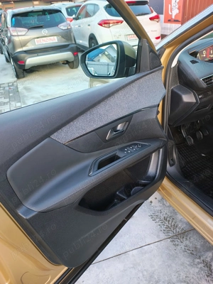 Peugeot 3008 PureTech 130 Stop & Start GPF Allure - imagine 18