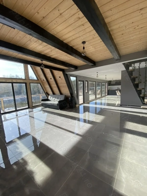 Cabana disponibilă craciun - imagine 2