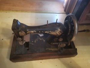 Mașina cusut  vintigi. 