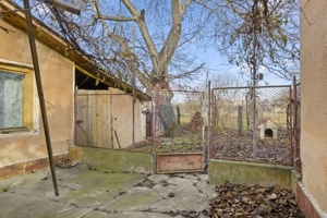 Casă de vanzare, pozitie excelenta, la intrare in Loc. Galsa - imagine 19