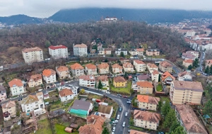 Apartament deosebit intr-o  vila  situata pe Dealul Cetății - imagine 16