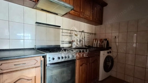 Casa Spatioasa cu Teren Generos in Vladimirescu - imagine 17