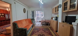 Apartament cu 3 camere, etaj 1, centrala proprie,  Lipovei