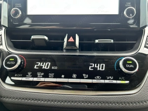 Toyota Corolla - imagine 20