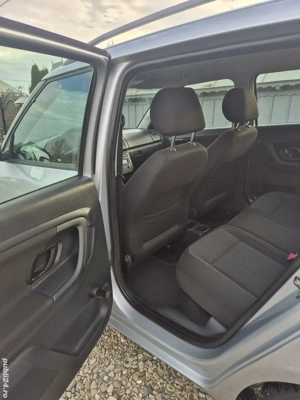 Skoda Fabia model 2011 mot 1.2 TDI euro 5 - imagine 7