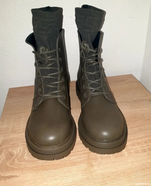 Ghete Dama ,marimea 40 Noi