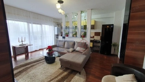 Cochet și luminos. Apartament de vânzare metrou Străulesti