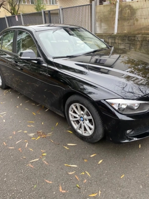 Vând BMW Seria 3, model 316d, berlina, an fabricație 2015, în stare foarte bună de funcționare, AUT - imagine 6