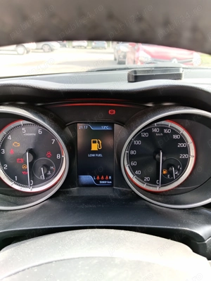 Suzuki Swift Hibrid - imagine 4