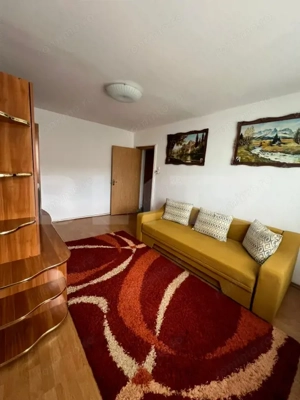 Apartament 2 camere decomandat + balcon mare - Zărnești