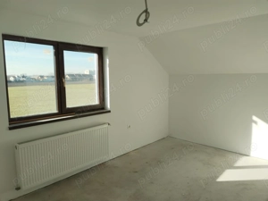 Vand casa tip duplex, Sangeorgiu de Mures - imagine 8