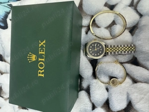 Vând ceas damă rolex ! Ceasul este nou cu sigiliu pe rotita 