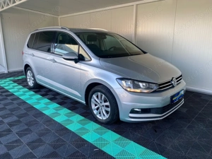 Volkswagen Touran 7 Locuri 1.6 Diesel 116 CP An 2019