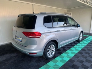 Volkswagen Touran 7 Locuri 1.6 Diesel 116 CP An 2019 - imagine 7
