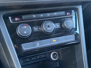 Volkswagen Touran 7 Locuri 1.6 Diesel 116 CP An 2019 - imagine 16