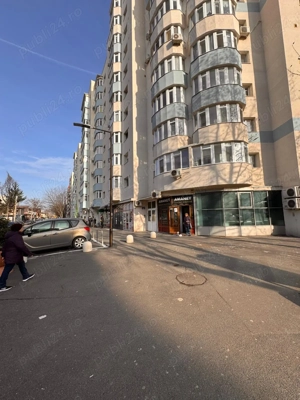 Apartament 3 camere decomandat, 3 min Metrou Apărătorii Patriei - imagine 13