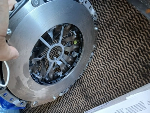 Kit ambreiaj nou cu sigiliu pus - imagine 2