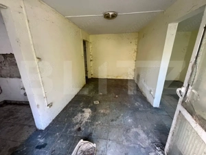 Apartament 2 camere, 30 mp, zona Micro 9 - imagine 2