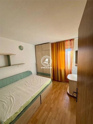 Apartament 3 camere de vanzare, Podu Ros - imagine 6