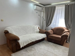 Apartament 3 camere de vanzare, Podu Ros