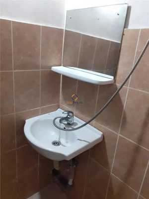 Decomandat Bloc Izolat Parter - imagine 5