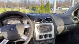 Ford Focus 2 Sedan 1.6 100 CP benzina + GPL  2008 112.772 Km - imagine 8
