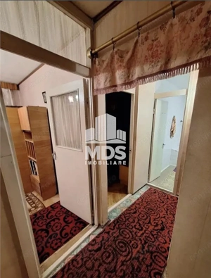 Decomandat la etajul 1 linga parcul Bucovina