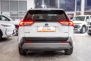 Toyota RAV4 2.5 Hybrid - imagine 6