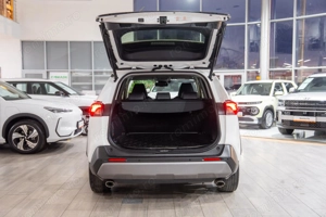 Toyota RAV4 2.5 Hybrid - imagine 11