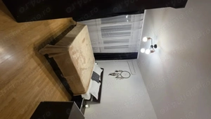 Apartament 3 camere renovat, decomandat, etaj 4, aproape de metrou - imagine 8