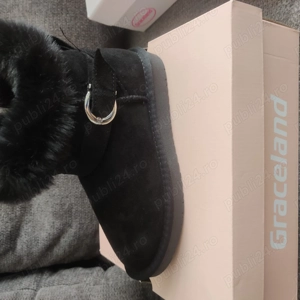 Vand cizmulițe copii