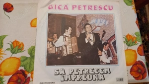 Vand mai multe placi vinil pt pick- up originale infoliate