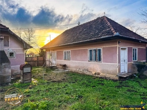 Casa rustica, cu teren roditor de peste 1.000mp, Sanzaieni, Covasna - imagine 17