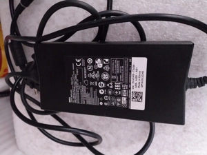 Dell 5580,I7-7600u, 2,8ghz,baterie noua - imagine 5
