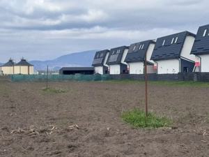 Teren zona superba Brasov 656 mp certificat urbanism, si proiect vila tip duplex - imagine 4