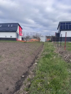 Teren zona superba Brasov 656 mp certificat urbanism, si proiect vila tip duplex - imagine 5