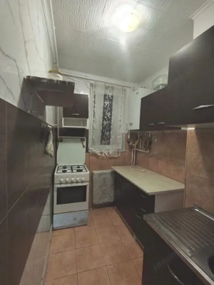 Apartament cu doua camere decomandat - imagine 9