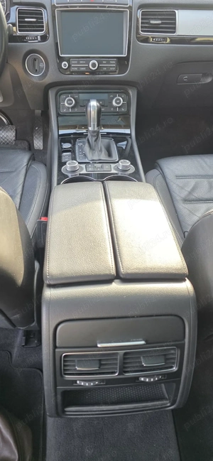 Vand VW Touareg 2015 full option R line exterior, camere 360, perne aer, plafon panoramic - imagine 10