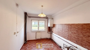 De vanzare apartament 4 camere, Arad - imagine 10