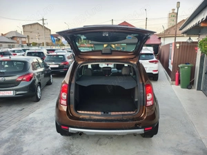 Dacia Duster 1.5 dCi 4x4 Prestige - imagine 8