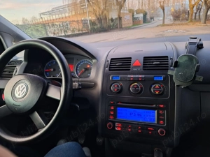 VW Touran, 2.0 Diesel - imagine 2