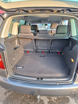 VW Touran, 2.0 Diesel - imagine 5