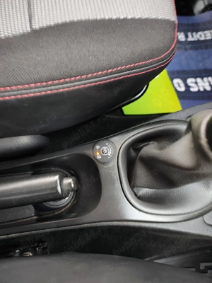 Dacia Duster 1.6 16V 105 4x2 Prestige - imagine 15