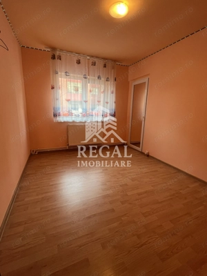 Apartament 4 camere de vânzare – Micro 5/1 | Etaj 1 | 80 mp - imagine 9